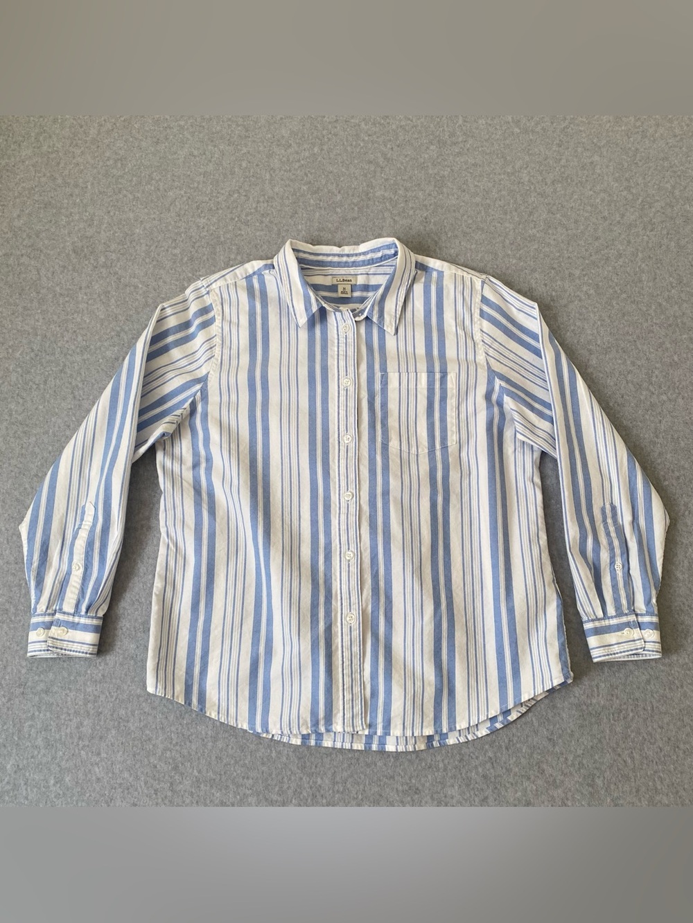 LL Bean Womens Oxford Button Down Medium Petite Long Sleeve Striped Blue White